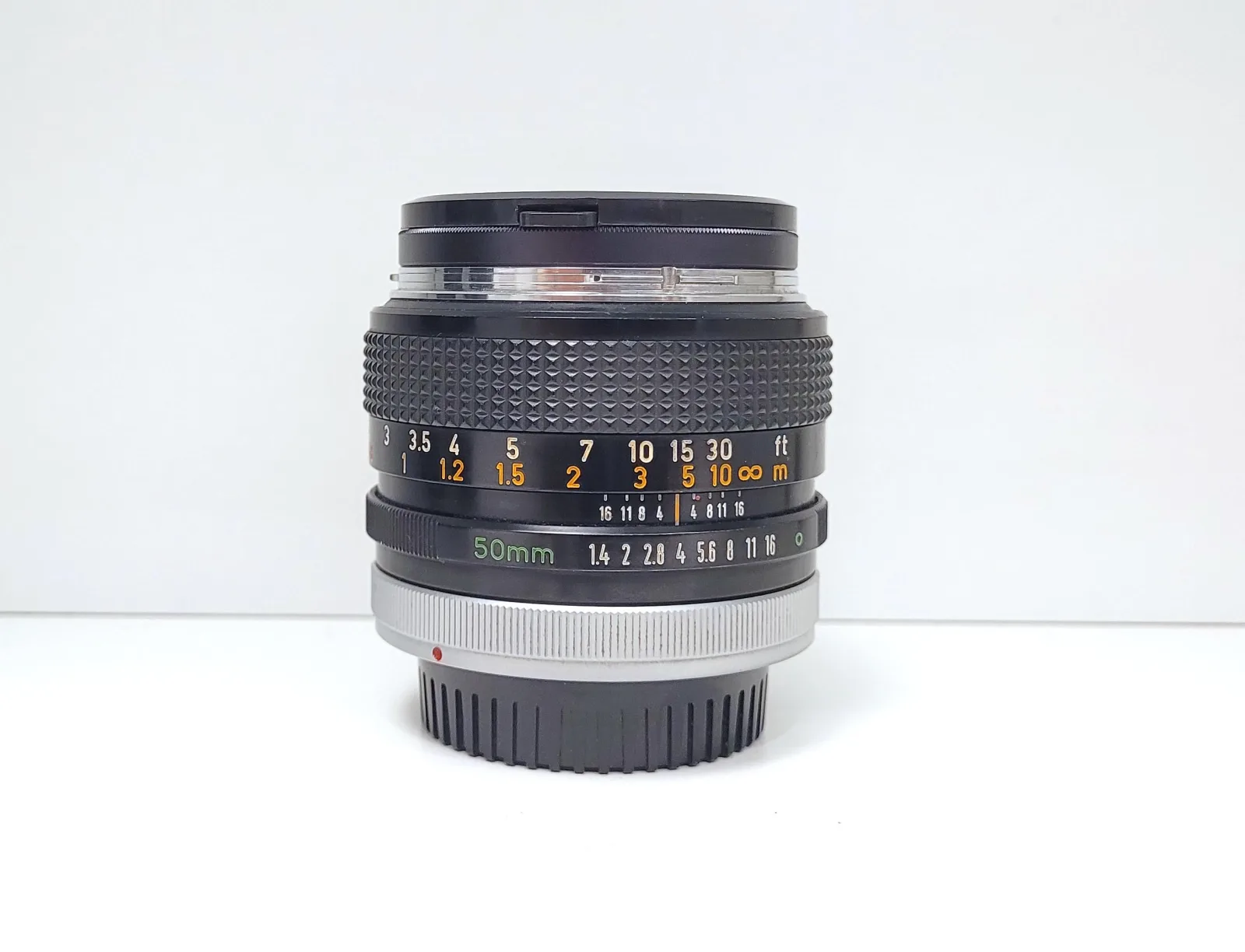 Obiettivo Canon FD 50mm f/1.4 usato in ottime condizioni