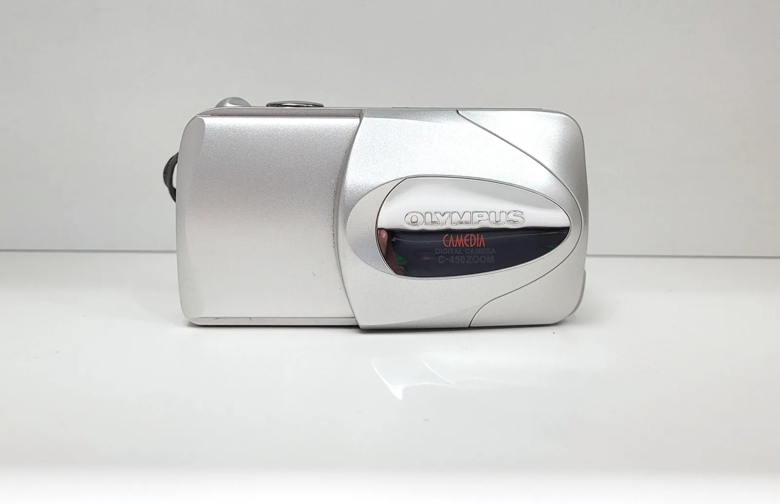 Olympus CAMEDIA C-450 fotocamera analogica in perfette condizioni